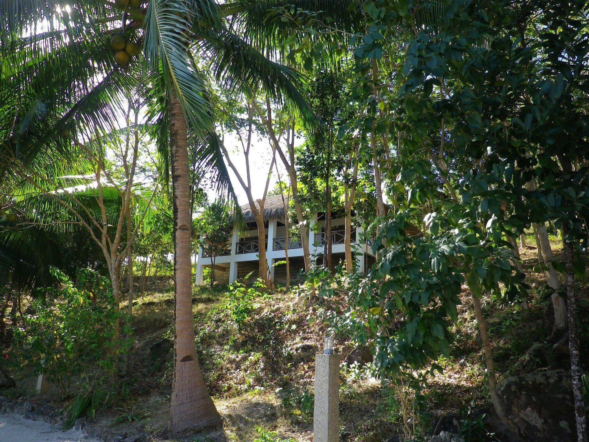 Chindonan Dive And Beach Resort Coron Exterior photo