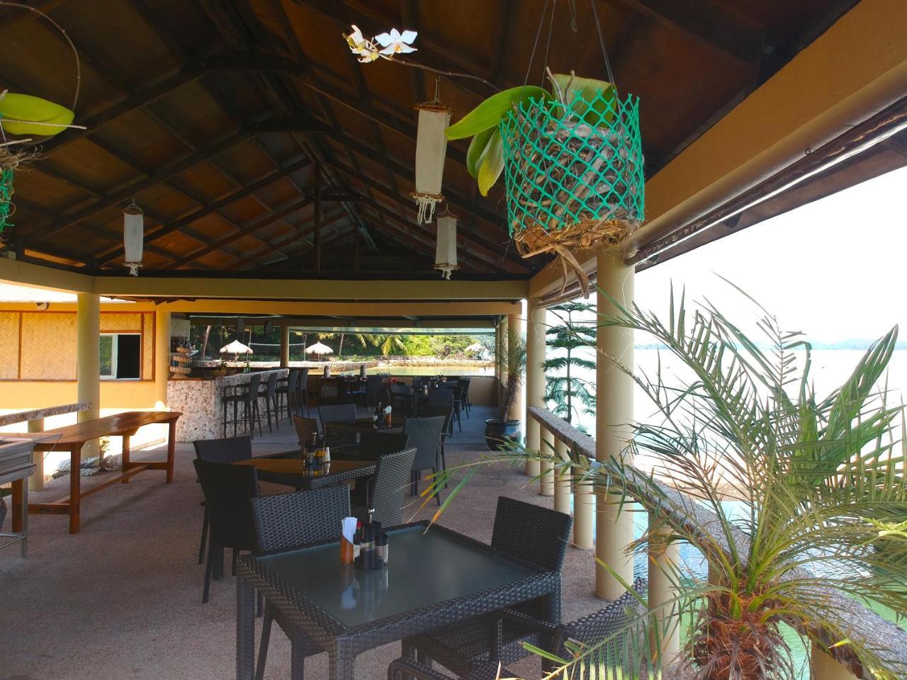 Chindonan Dive And Beach Resort Coron Exterior photo